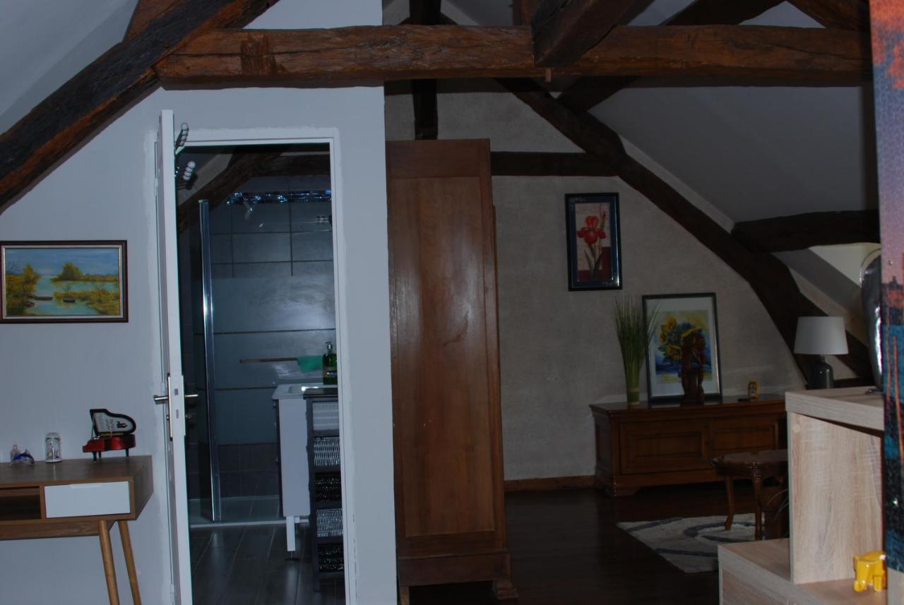 La Petite Marguerite Bed & Breakfast Chitenay Exterior photo